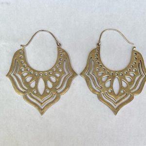 Winged Yanthra Brass Hoops